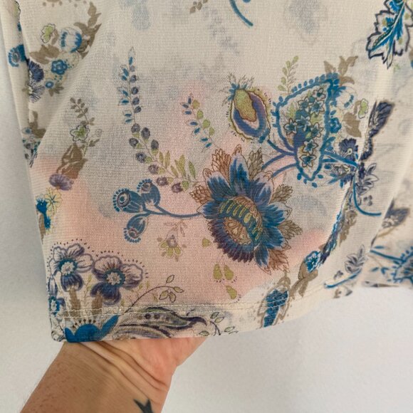 90s Vintage The Limited Sheer Ivory Blue Floral Print 3/4 Sleeve V Neck Top - Picture 5 of 12